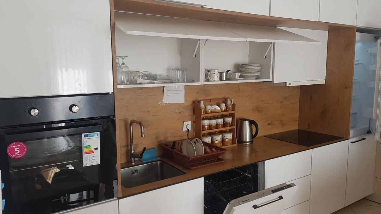 Redon Apartment 프리슈티나 외부 사진